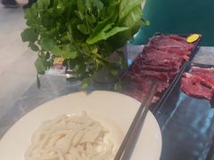 -匠心牛公馆·潮汕牛肉海鲜火锅(索菲特店)