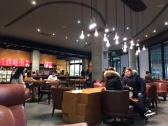 大堂-星巴克(延吉百利城店)