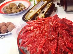 -鲜入围煮花胶鸡海鲜火锅