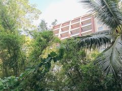 -三亚湾海居铂尔曼度假酒店