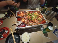麻辣毛血旺烤鱼-鸣记脆皮烤鱼·海鲜烤鱼(三八广场店)