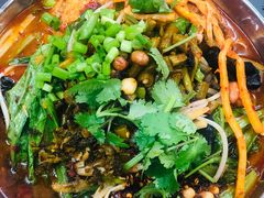 -红鼻子桂林米粉(金唐新光界店)
