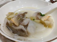 -鹰龙海畔度假酒店(咸祥店)