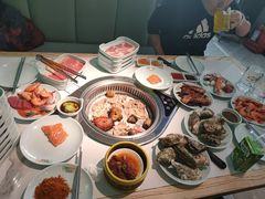-绿岛港轩海鲜烤肉涮锅自助餐厅