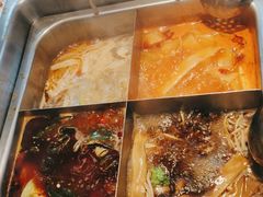 -旺龙巷重庆脆毛肚火锅·潜山扛把子店(潜山商业街店)