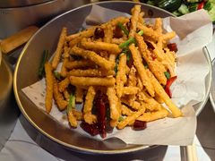 -巴厘龙虾·榜首油焖大虾(音乐学院·沿江酒馆店)