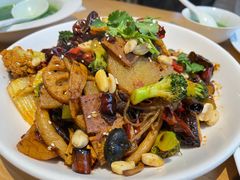 -朵朵开素食餐厅(后宰门街店)