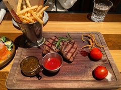 -FAT COW(虹梅路店)