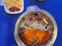 -马路边边火锅串串(观前街店)