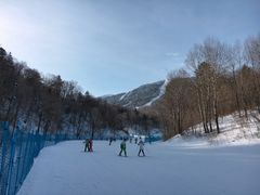 -亚布力新体委滑雪场