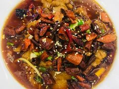 水煮牛肉-老回回饺子馆(海洋馆店)