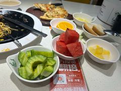 -汤姆家的牛排意面披萨(新城市广场店)