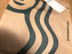 -星巴克臻选(上海中环广场2F店)