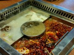 -洪焱重庆老火锅(万福花园店)