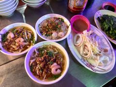 -六合夜市