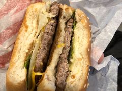 狠霸王牛堡-汉堡王(宏利店)