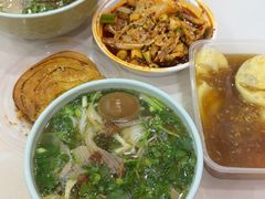 -全家福米线