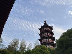 -绳金塔