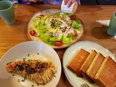 -HELLO 27 意面·沙拉·帕尼尼