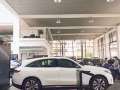 -上海星瀚奔驰4S店(红柳路店)