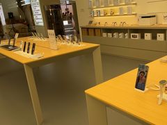 -华为授权体验店(中山公园来福士)