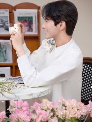 -都市丽人婚纱摄影