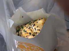招牌鸡蛋饼-卞姐蛋饼(陕西南路店)
