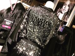 -Victoria's Secret(杭州湖滨银泰in77店)