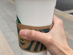 馥芮白-星巴克(南京孵鹰大厦店)