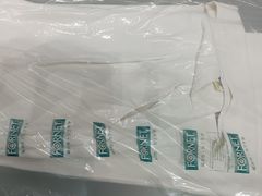 -福奈特洗衣·洗鞋·奢侈品护理(百联中环店)