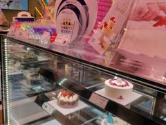 -巴黎贝甜(泗泾店)