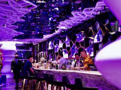 -OZONE 顶楼酒吧(香港丽思卡尔顿酒店)