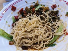 -犟一碗双椒鸡面(得意世界店)