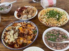 -赵姐猪耳朵饭店