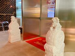 -白仁仔· 活烤海鲜 宵夜(豫园店)