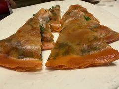 招牌韭菜鲜虾薄饼-桂满陇·杭州饭店(清河万象店)