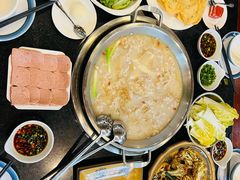 -老来福·非遗酸汤兔(凯旋路店)