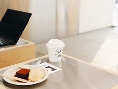 -HUGS coffee(东区店)