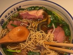 -镇南锅盖面馆(解放路店)