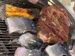 -青瓦餐厅·生鱼片·韩园烤肉(西塔店)