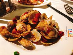 -领鲜活海鲜榴莲自助火锅(东门店)