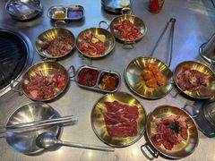 -哈哈碳都·牛肋条无限自助烤肉(台江万达店)