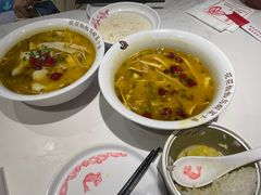 -渝是乎酸菜鱼(龙旗购物中心店)