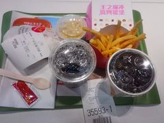 -麦当劳(江湾镇店)