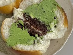 抹茶黄油豆馅面包-烘焙町面包店(西四店)