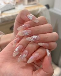 -BELLAREAL新美社
