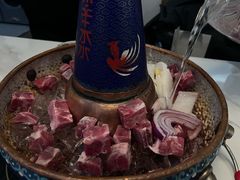 -毛辣果·贵州红酸汤牛肉火锅(西单店)