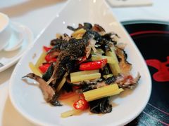 -黑鸡小馆(金源店)