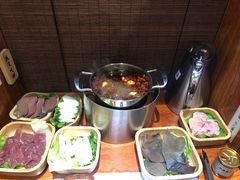-独食火锅·半米屋台(直营总店)