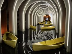 -涨巢·潮玩水疗局